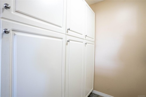 #306-5110 Cordova Bay Rd, Saanich, BC - Indoor Photo Showing Other Room