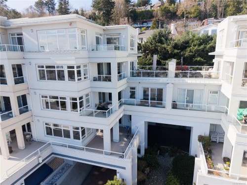 #306-5110 Cordova Bay Rd, Saanich, BC - Outdoor With Balcony