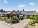 3305 Ninth St, Cumberland, BC 