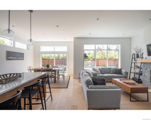 #11-846 Ackerman Rd, French Creek, BC 