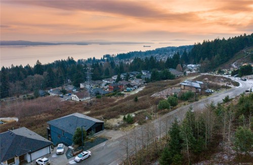 439 Thetis Dr, Ladysmith, BC 