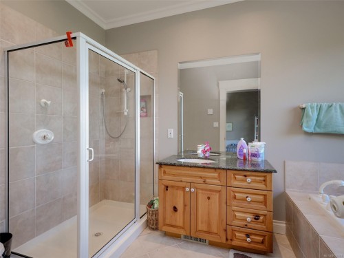 5000 Sooke Hanger Dr, Sooke, BC 