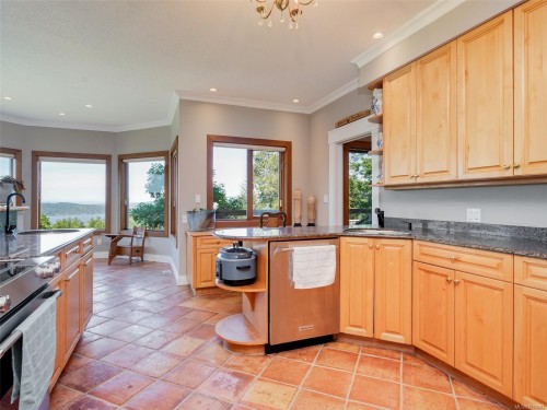 5000 Sooke Hanger Dr, Sooke, BC 