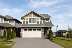 3387 Ryder Hesjedal Way Colwood, BC V9C 0R5