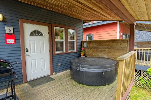 #5-1028 Tyee Terr, Ucluelet, BC 