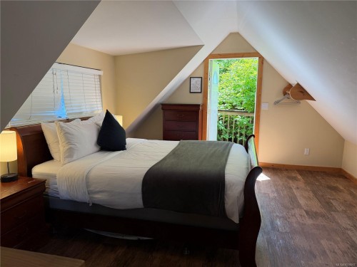 #5-1028 Tyee Terr, Ucluelet, BC 
