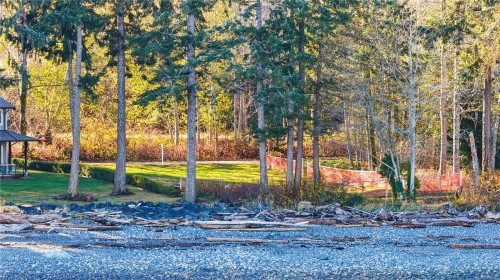3983 Appian Way, Campbell River, BC 