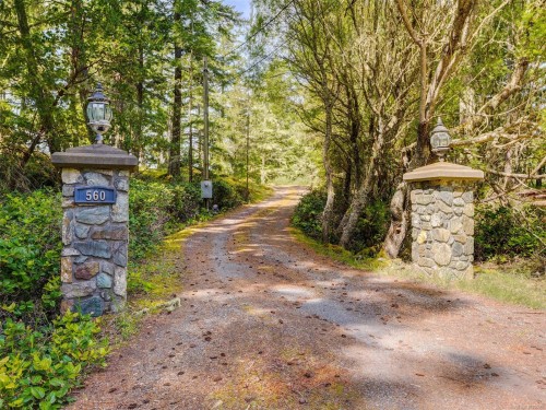 560 Wilderness Pl, Sooke, BC 