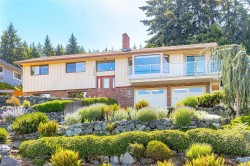 1398 Haida Rd Duncan, BC V9L 4T6