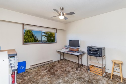 1398 Haida Rd, Duncan, BC 