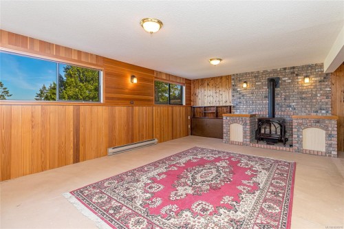 1398 Haida Rd, Duncan, BC 