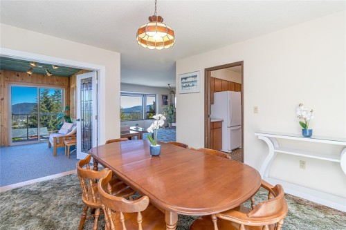 1398 Haida Rd, Duncan, BC 