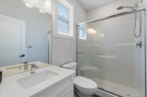 136 Golden Oaks Cres, Nanaimo, BC 