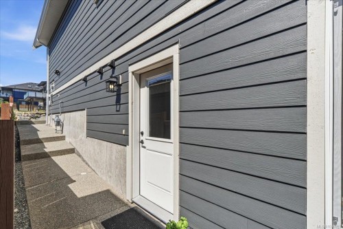 136 Golden Oaks Cres, Nanaimo, BC 