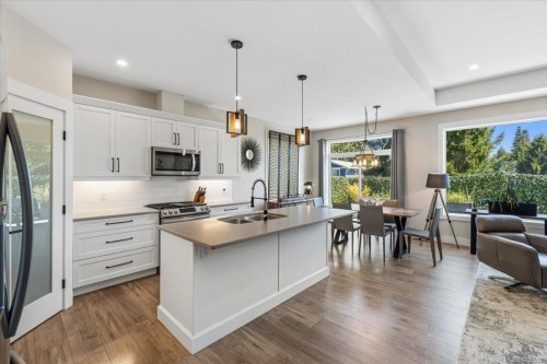 136 Golden Oaks Cres, Nanaimo, BC 