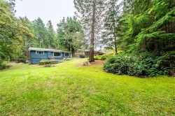 336 Hemlock Ave Gabriola Island, BC V0R 1X1