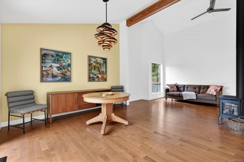 102 Village Terr, Salt Spring, BC 