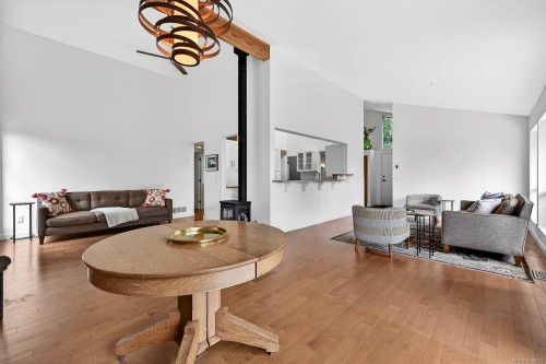 102 Village Terr, Salt Spring, BC 