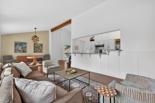 102 Village Terr, Salt Spring, BC 