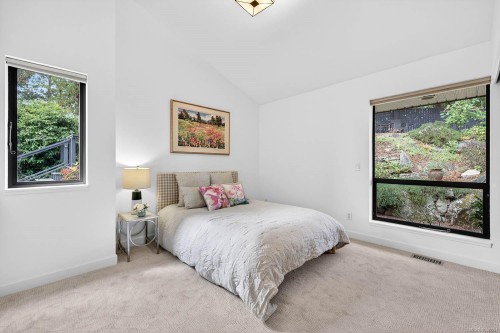 102 Village Terr, Salt Spring, BC 