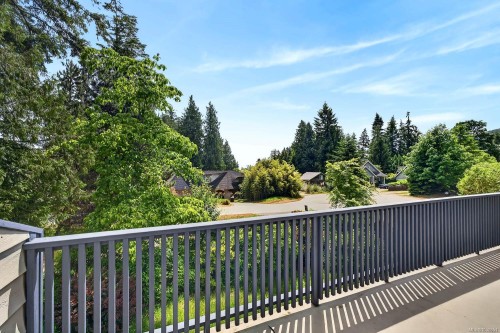 102 Village Terr, Salt Spring, BC 