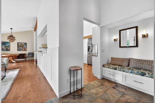 102 Village Terr, Salt Spring, BC 