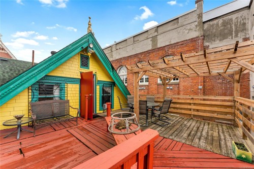 1608 Quadra St, Victoria, BC 