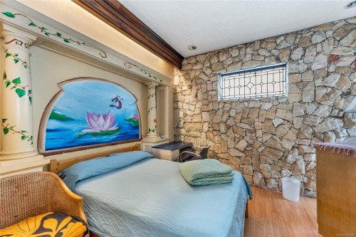 1608 Quadra St, Victoria, BC 