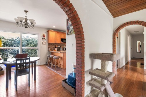 4094 Dawnview Cres, Saanich, BC 