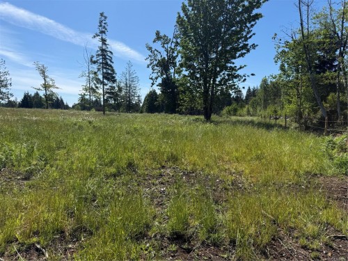 Lot A Frances Rd, Merville, BC 