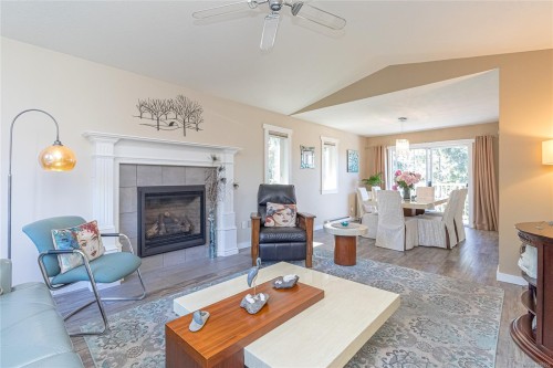 6282 Thomson Terr, Duncan, BC 
