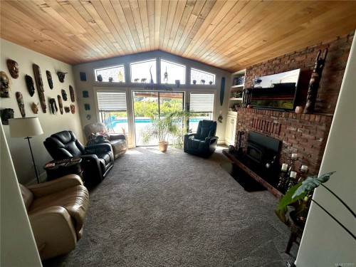 2440 Roome Rd, Duncan, BC 