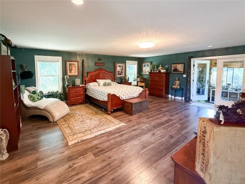 2440 Roome Rd, Duncan, BC 