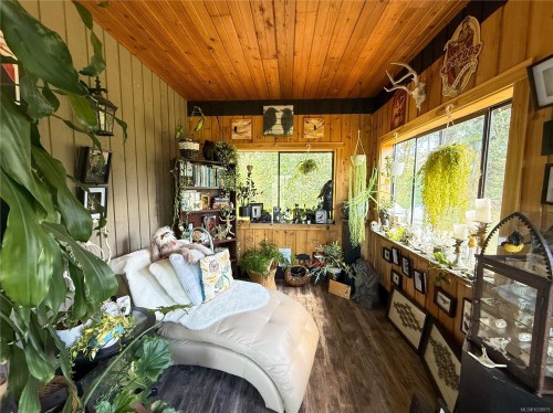 2440 Roome Rd, Duncan, BC 