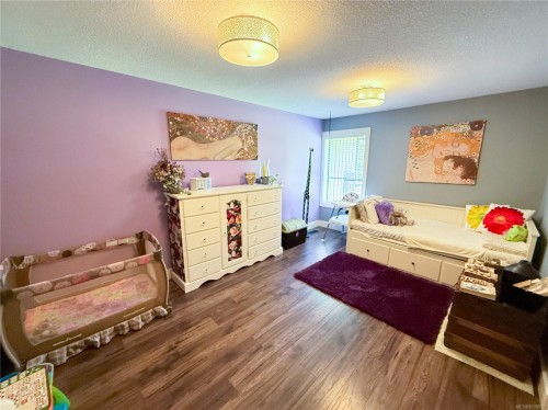 2440 Roome Rd, Duncan, BC 