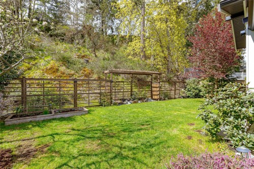912 Randall Pl, Langford, BC 