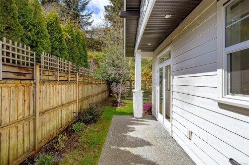 912 Randall Pl, Langford, BC 