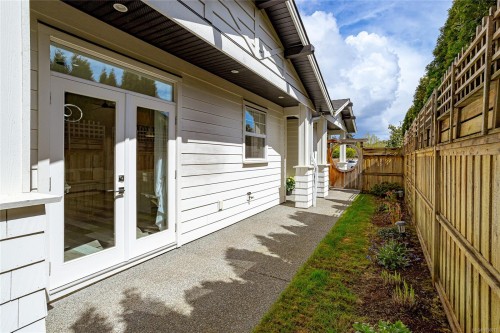 912 Randall Pl, Langford, BC 