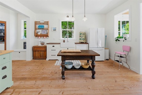 3890 Trailhead Dr, Sooke, BC 