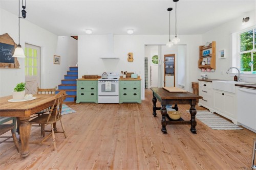 3890 Trailhead Dr, Sooke, BC 