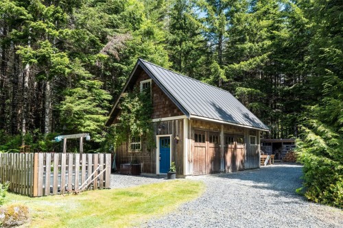 3890 Trailhead Dr, Sooke, BC 