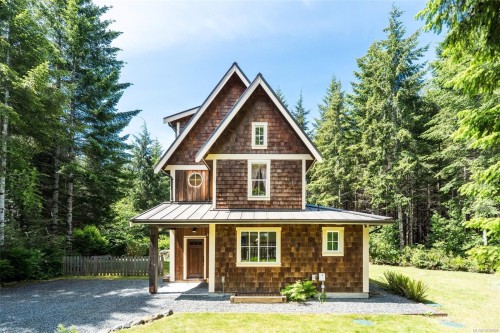3890 Trailhead Dr, Sooke, BC 