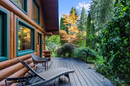 900 Spider Lake Rd, Qualicum Beach, BC 