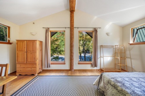 900 Spider Lake Rd, Qualicum Beach, BC 