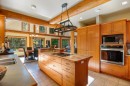 900 Spider Lake Rd, Qualicum Beach, BC 