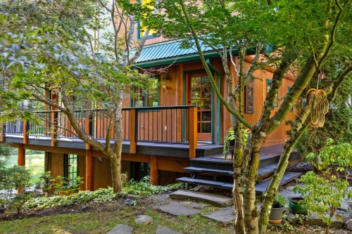 900 Spider Lake Rd, Qualicum Beach, BC 