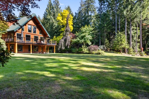 900 Spider Lake Rd, Qualicum Beach, BC 