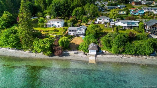3677 Gardner Rd, Saltair, BC 