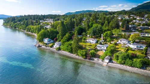 3677 Gardner Rd, Saltair, BC 
