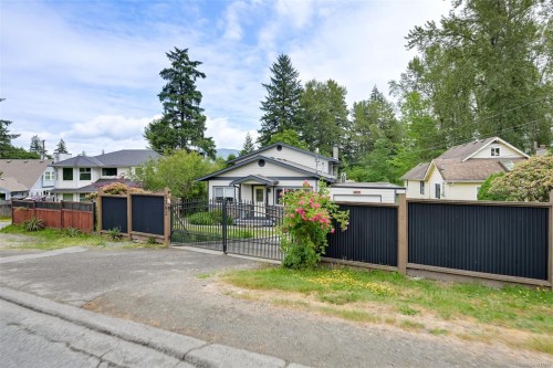 5303 Koksilah Rd, Duncan, BC 